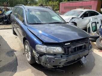 Volvo V70 2.5TDi 103kW - Náhradní díly