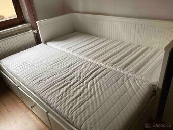 Prodám postel Ikea Hemnes bílá rozkládací
