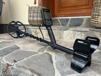 Detektor kovů Nokta Makro Simplex +