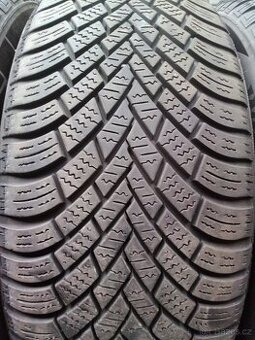 Zimní pneu 205/55 R16
