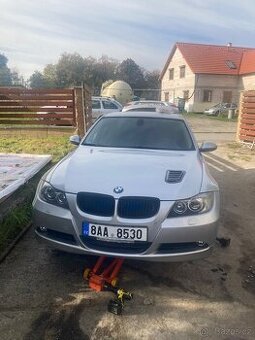 Bmw e90 320i