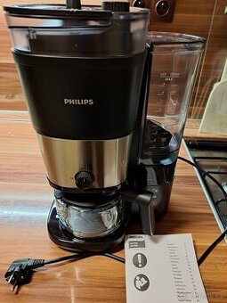 Překapávací kávovar se zabudovaným mlýnkem Philips All-in-1