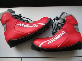 Junior běžkařské boty ATOMIC velikost 34, stélka 21,5cm