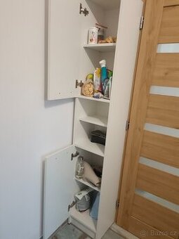 Skříňka do koupelny