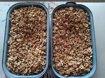 Vlašské ořechy loupané