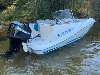 Loď Quicksilver Commander + Mercury