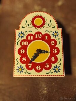 Nástěnné hodiny PRIM, na náhradní díly