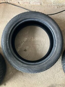 1ks celoroční VREDESTEIN QUATRAC PRO 215/55R18