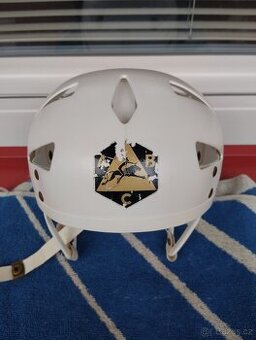 Retro hokejová helma ABC