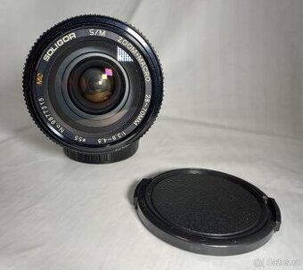 Soligor S/M Zoom+Marco 28-70mm 1:3.9-4.8 na Contax/Yashica