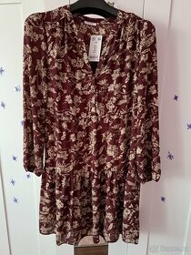 nové letní šaty zn. Orsay