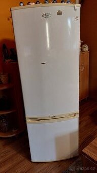 Lednička s mrazákem zdarma