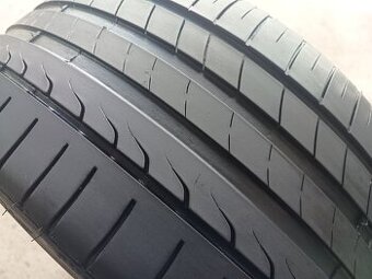 235/35 R19 IMPERIAL (0324)