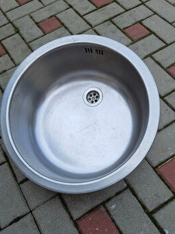 Kuchyňský kulatý nerez dřez, průměr 45 cm