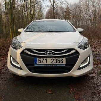 Hyundai i30 1.6 CRDi 81 kW – CZ původ, manuál 141 tkm