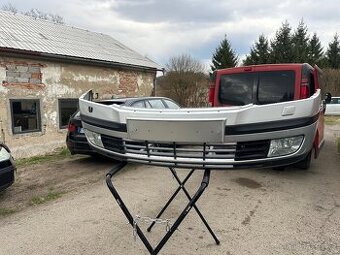 Přední narazník Škoda Octavia II s ostřiky , stříbrná 9102