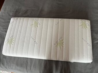 Matrace do dětské postýlky