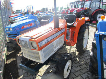 Malotraktor Kubota L1802 DT plně repasovaný 4WD