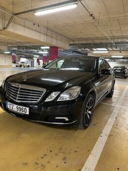 E200