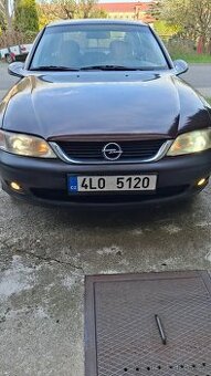 Prodám Opel Vectra B 1.8 16V benzin