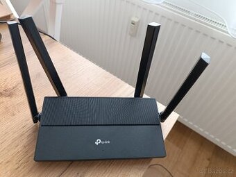 WiFi router EX141 - 1