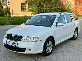 Škoda Octavia II 1.9 TDI (77kW) 2007 RS PACKET