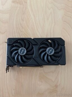 Grafická karta RTX 4070