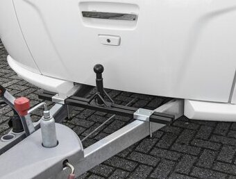 Adaptér pro uchycení nosiče kol na oj přívěsu - 1