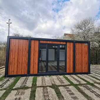 Obytný kontejner PMP-Y o rozměru 2,4 x 6 m