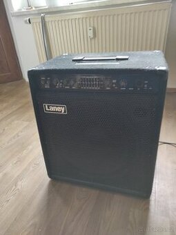 bass kombo Laney