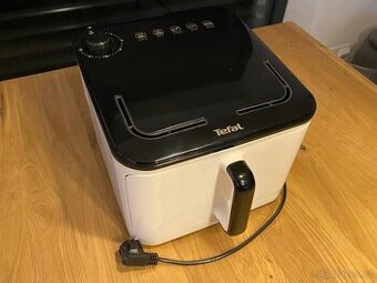 Horkovzdušná fritéza Tefal
