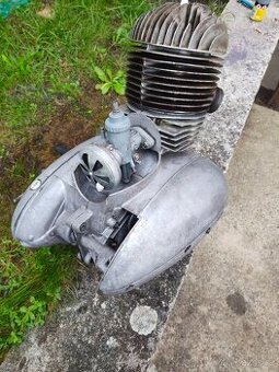 Motor Jawa 250/353