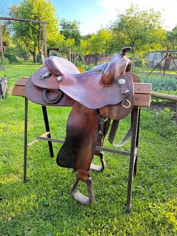 Sedlo Continental saddlery - 1