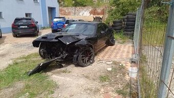 Dodge Challenger 6.4 SRT náhradní díly