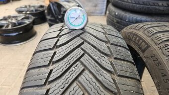 2x Zimní Pneu 225/45 R17 Michelin 2022