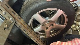 Prodam alu 4x100 r15 s pneu.