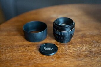 Canon 50mm f/1.4 USM