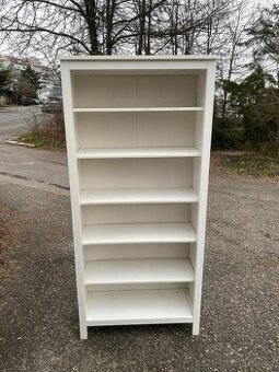 Knihovna IKEA Hemnes - bíl. mořená