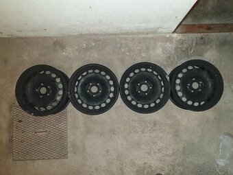 3Q0.601.027.C - Plechové disky R16 - VAG Group