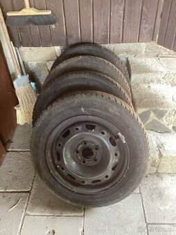 4ks letní pneu165/70 R14 Barum s disky cena za komplet 500,-