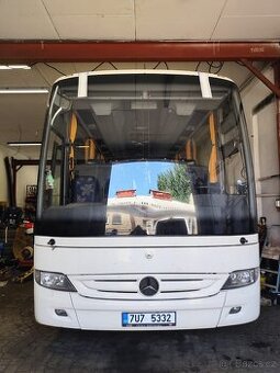 Čelní sklo pro autobus Mercedes-příležitost pro pojišťovny