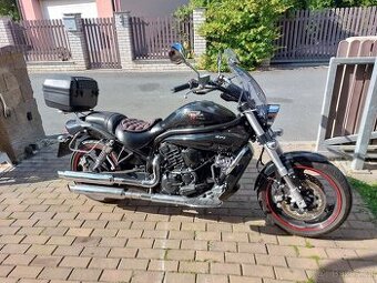 Chopper Hyosung Aquila GV650