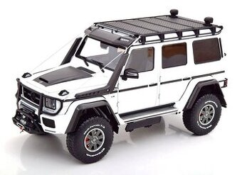 Model auto mercedes benz G brabus 1:18 almost real
