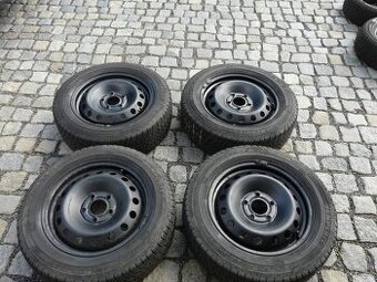 ZIMNÍ PNEU + DISKY RENAULT , OPEL VIVARO 195/65R16C