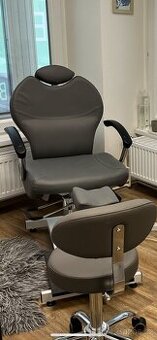 Prodám pedikérské křeslo + otočnou židli s opěrkou