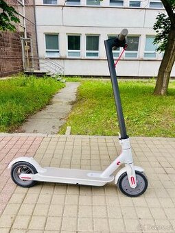 Xiaomi koloběžka - 1
