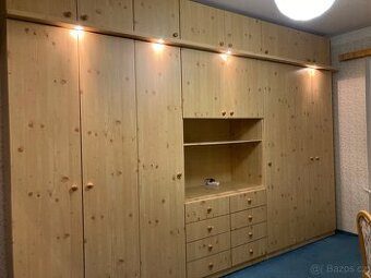 Nábytková stěna do ložnice délka  420cm