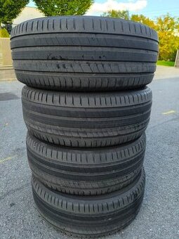 Michelin 255/60 R17