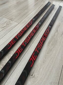 Hokejka CCM Jetspeed FT5 70/85flex levá ZÁRUKA