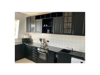 Černá venkovská kuchyňská linka se spotřebiči,5618